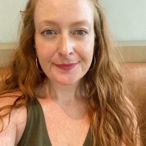 Meet your Posher, Dana